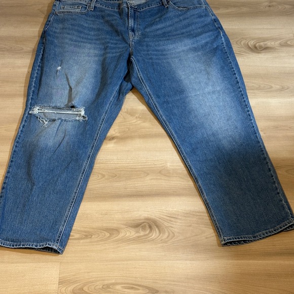 Old Navy Mid-Rise Wow Boyfriend Size 22 Medium Wash Denim Jeans Plus Distressed - Picture 4 of 9